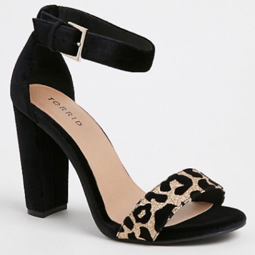 Torrid - 8.5W black and gold leopard heels